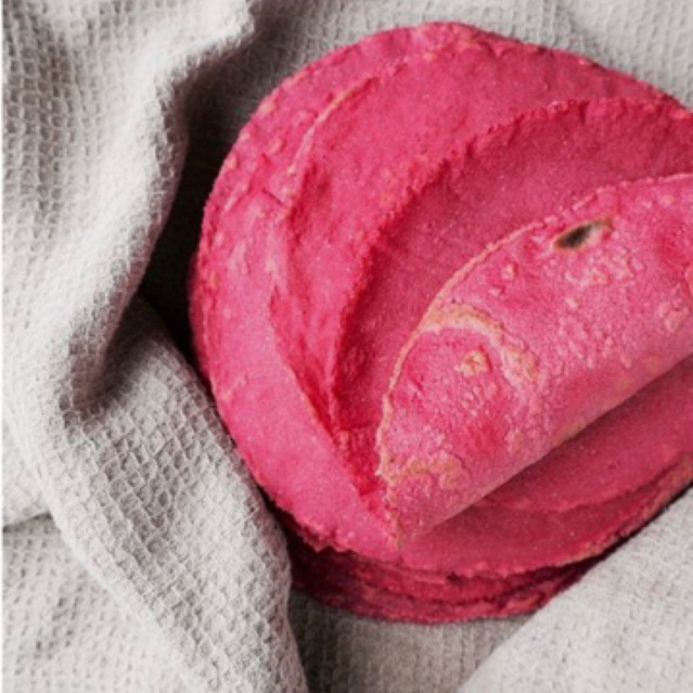 

TORTILLA/BURITTO RED WRAP FROZEN -+24CM SEHAT,NO PENGAWET,HALAL,1pack(isi10pcs)