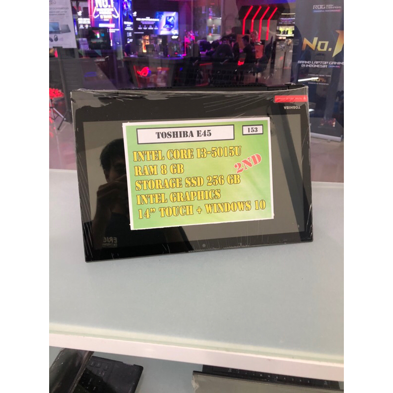 Laptop Toshiba E45 i5-50154 RAM 8GB SSD 256GB Touchscreen 2ND