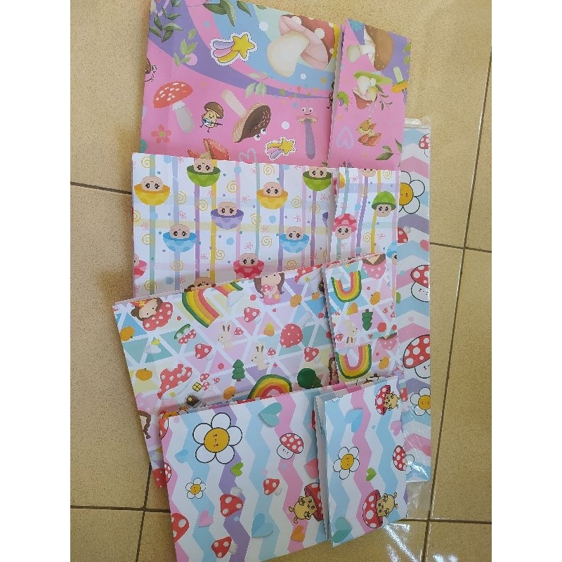 

kertas kado siap pakai