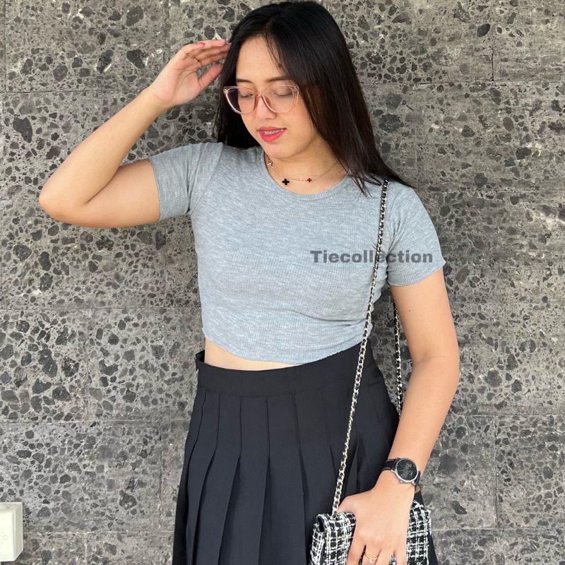 Hera Top / Rib Crop Tee Basic / Atasan Wanita Basic