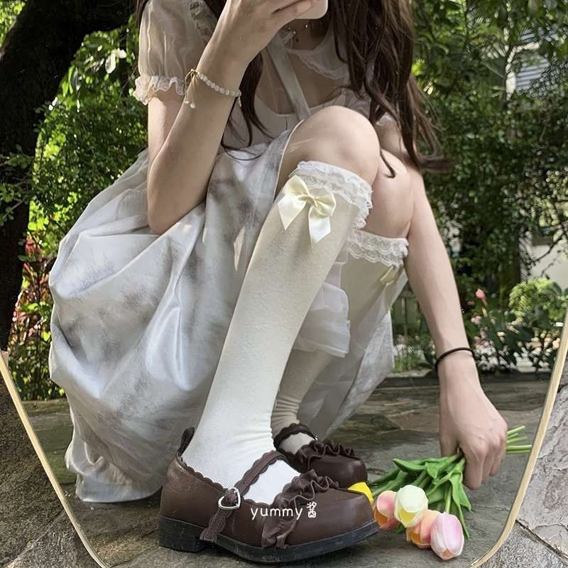 [MikanHiro Store] Kaos Kaki Stoking Transparan Selutut Renda Cute Lolita Japan Cosplay spring and autumn velvet Japanese Lolita black and white tube socks girl lolit a strap lace bow jk calf