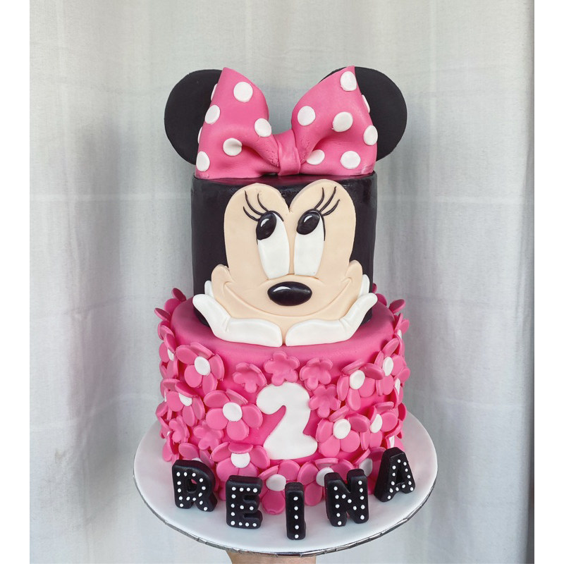 

Kue ulang tahun Minnie Mouse Cake