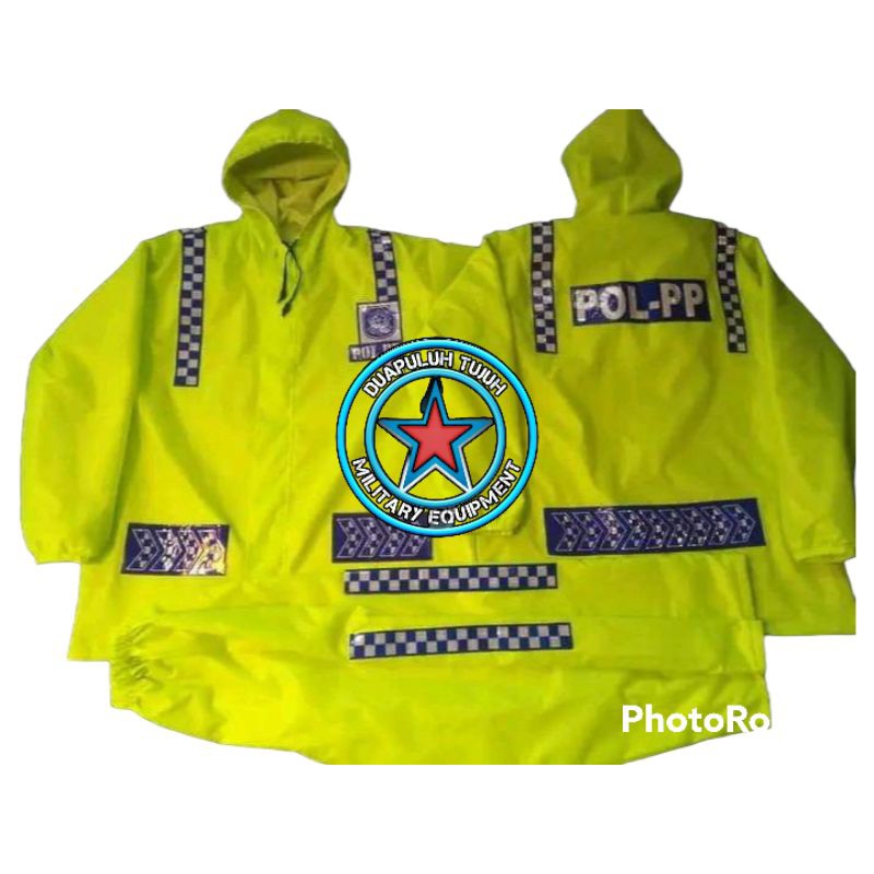 Jas Hujan Stelan Satpol PP Stabilo Marka Catur
