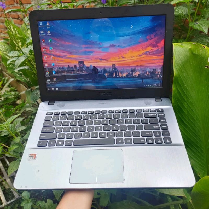 LAPTOP ASUS DESAIN X441B AMD A4 - A9 RAM 4 DDR4 PAKAI SSD NGEBUTT - LAPTOP MALANG - LAPTOP MURAH BERGARANSI - LAPTOP BEKAS MALANG - LAPTOP MURAH - LAPTOP BEKAS - LAPTOP LIFE STYLES