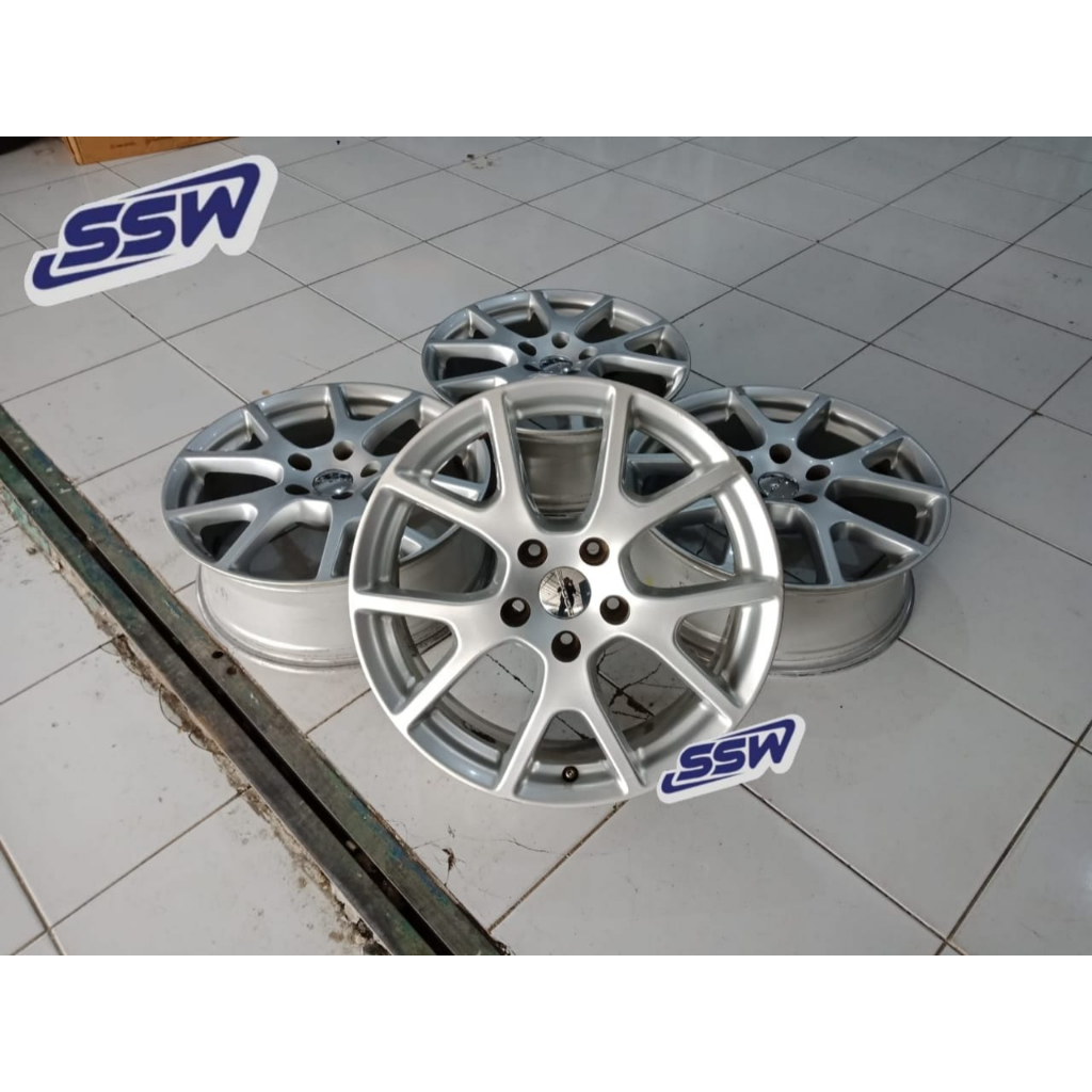 Pelek mobil bekas copotan dodge journey SXT r19 baut 5x127 silver
