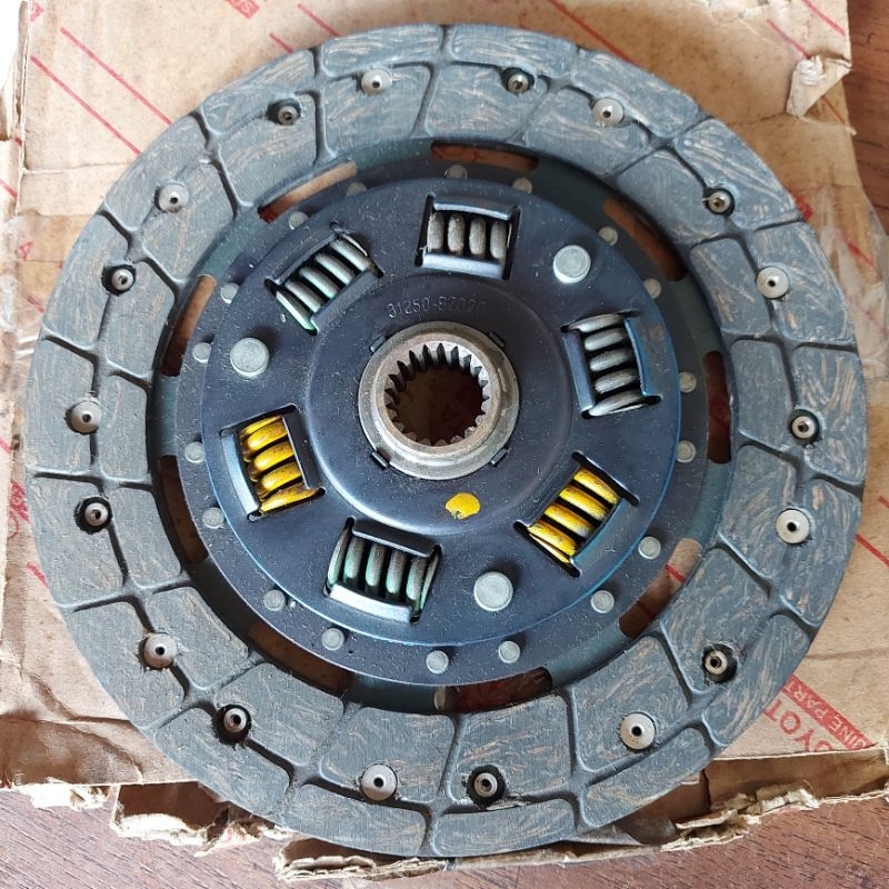 Plat Kopling Kampas Kopling Avanza Xenia 1.3 31250-BZ020 Toyota