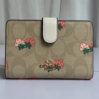 [Instant/Same Day] 91836  COACH New Strawberry Snap Button Short Style Women's Long Style Wallet Card Case  qianbao