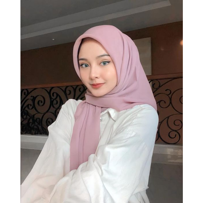 HIJAB SEGIEMPAT BELLA SQUARE FULL 50 WARNA/ KERUDUNG SEGI EMPAT BELLA SQUARE FULL WARNA