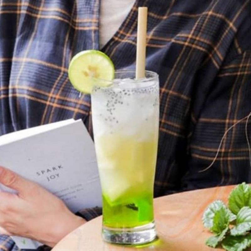 Gelas kaca bahan tebal berbentuk Tinggi Gelombang memakai model kaki Tebal