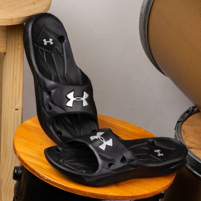 Sandal Under Armour Locker III Slides