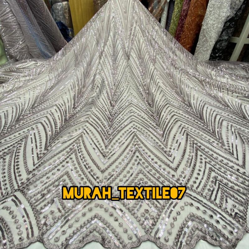 Kain Tile Payet Mutiara/ Bahan kebaya brokat Swarovski payet