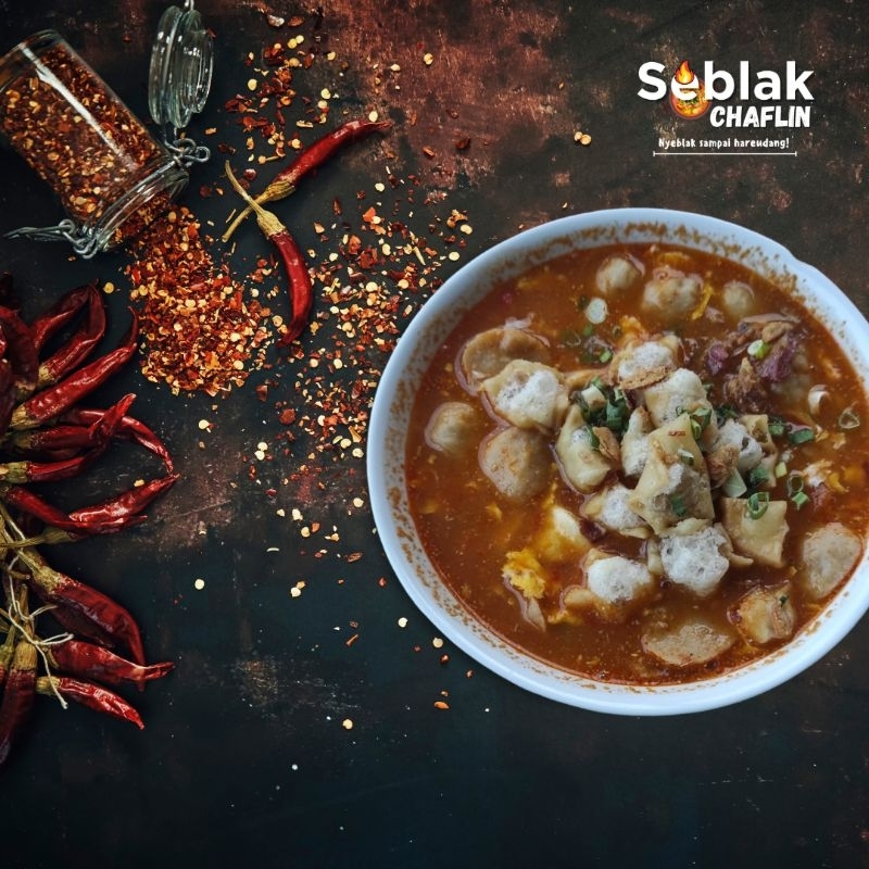 

seblak seafood makanan khas sunda kerupuk bakso ceker sosis