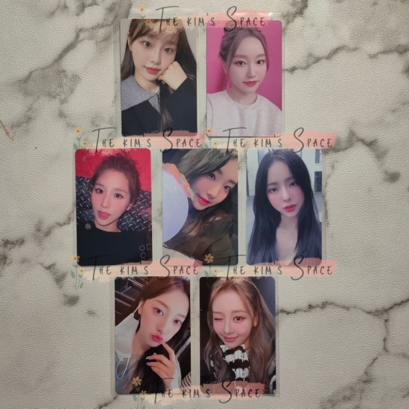 [CLEARANCE SALE] LOONA Loonaverse: From Trading Card LOONATHEWORLD in Seoul World Tour Trading Card 