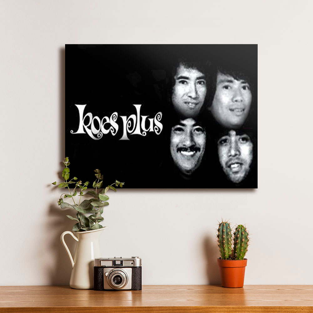 Poster Group Band Musik Legendaris Indonesia Koes Plus 1 - Dekorasi Hiasan Dinding Kayu