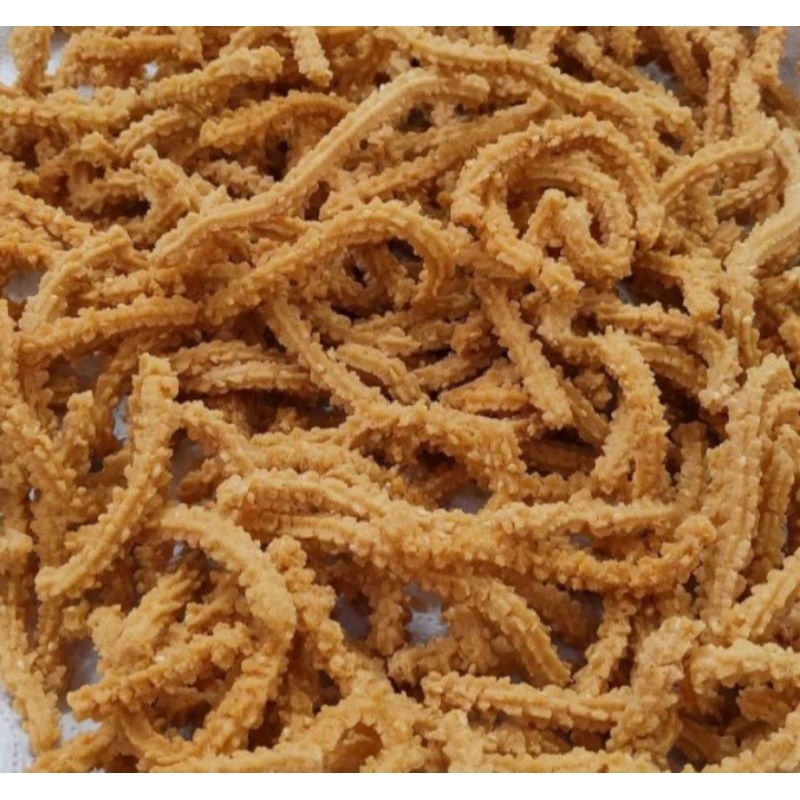 

Kue akar kelapa 1/2kg , rempeyek 1/2kg