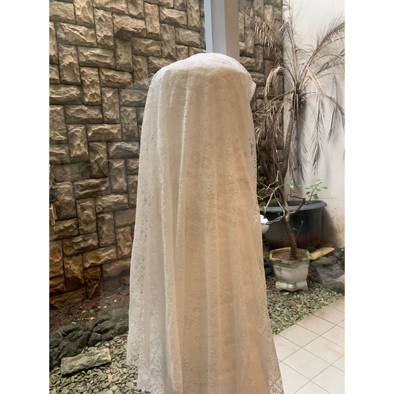 Bahan Kain Brokat Brukat Lace Renda Halus Motif Padi Zig Zag Lolita Bahan Gamis Warna Broken White Putih Tulang