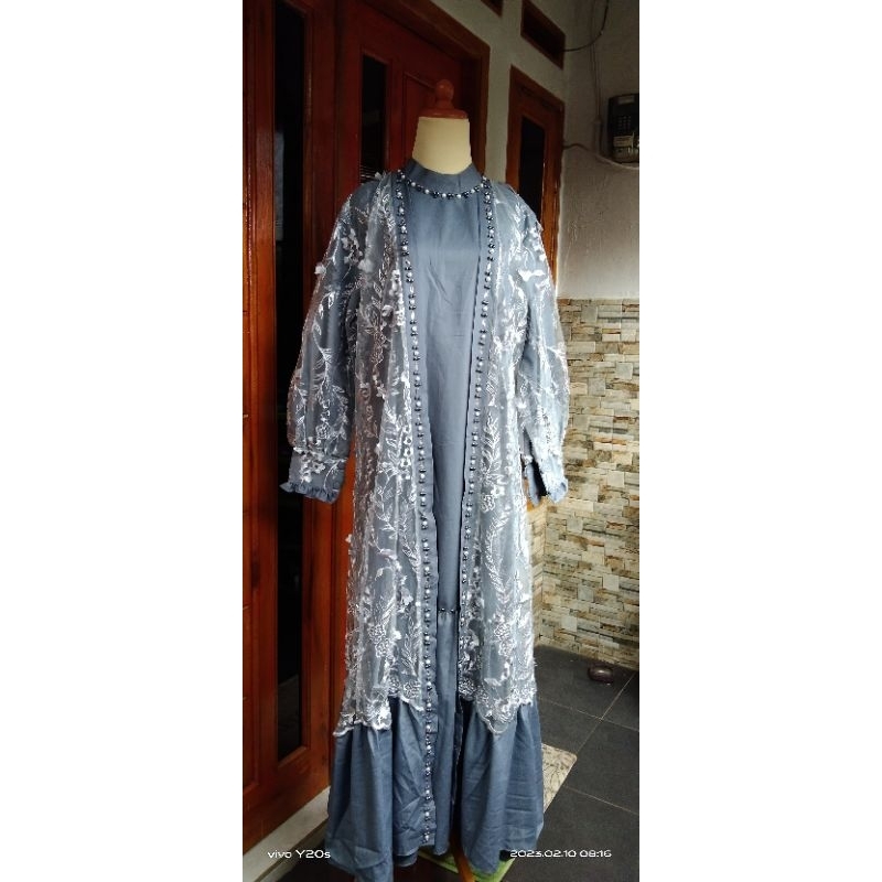 Gamis Brukat Syahrini