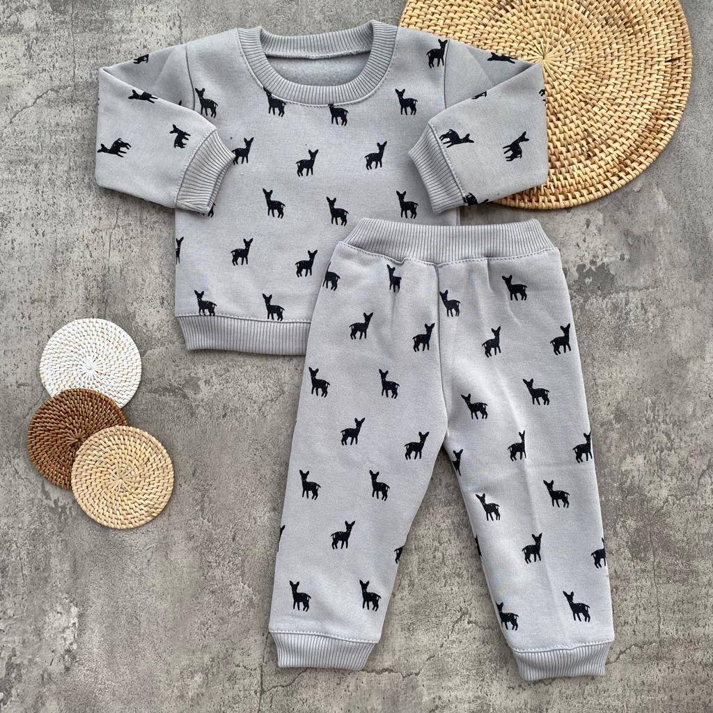 Setelan Baju Bayi Setelan Sweater Celana Joger Motif Rusa Usia 3-12 Bulan Almeera Baby and Kids
