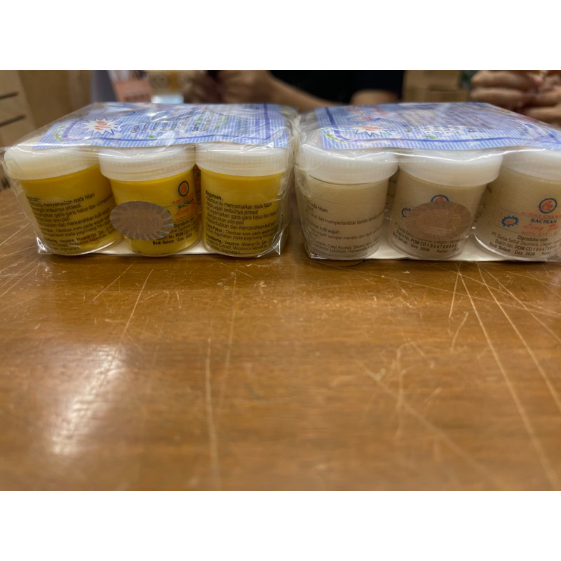 Cream Krim Lingzhi Siang Malam (TERLARIS TERMURAH) (Harga 1 lusin)