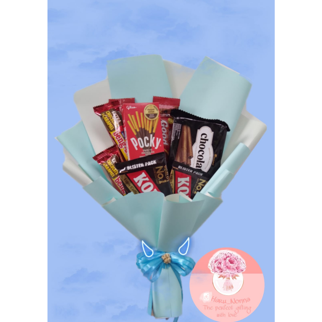 

bucket snack wisuda ulang tahun blue pocky