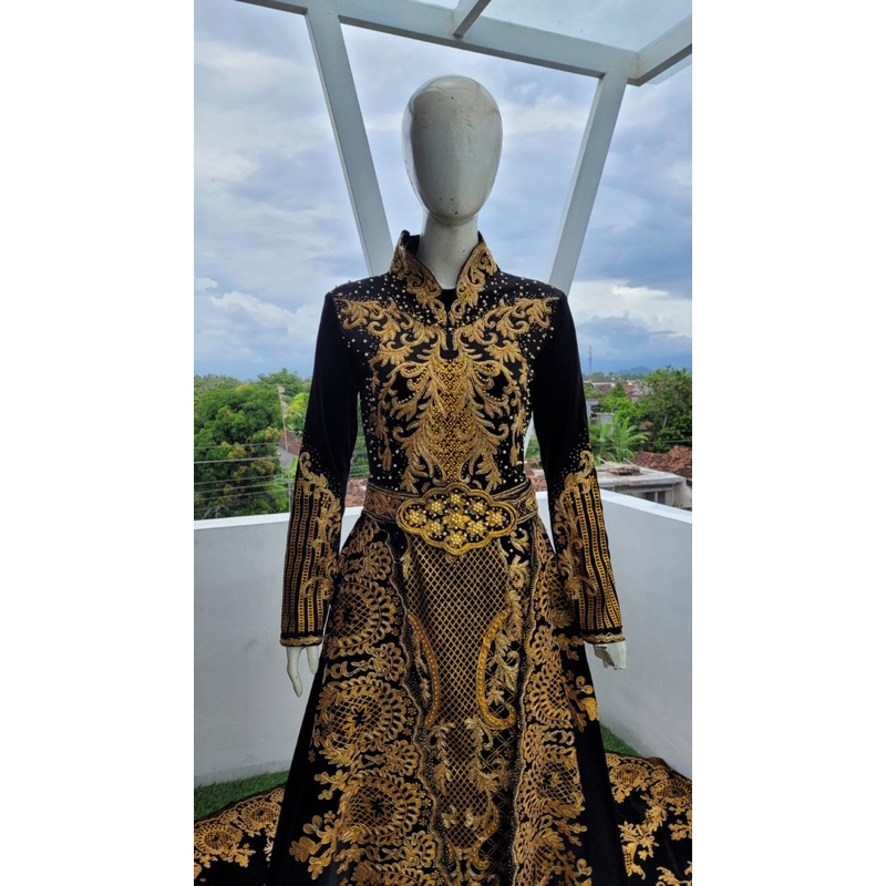 kebaya pengantin bludru/gaun pengantin