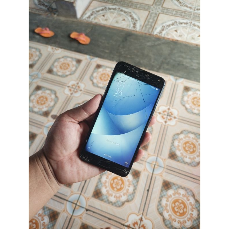 Asus Zenfone 4 max pro minus LCD
