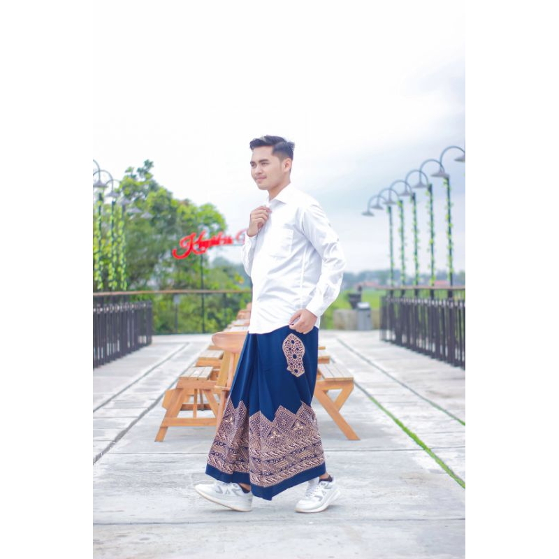 SARUNG BATIK TEROMPAH CABUTAN Sarung Palekat