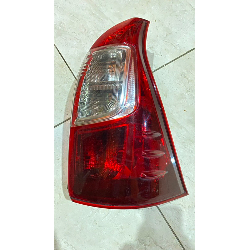 Stoplamp Avanza Veloz Kanan Orisinil