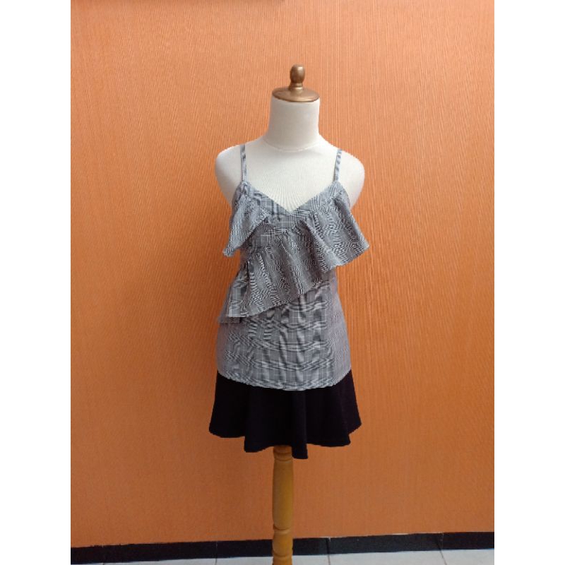atasan wanita tank top kotak hitam putih M cewek L vneck rumbai MEWAH santai blouse