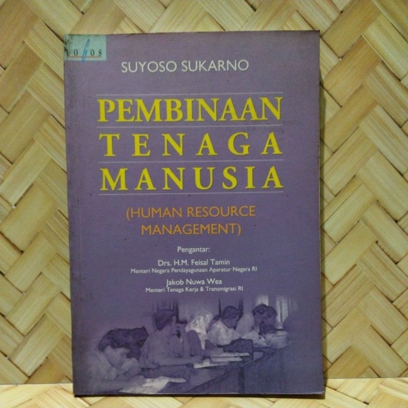 Pembinaan tenaga manusia (human resource management).     a6
