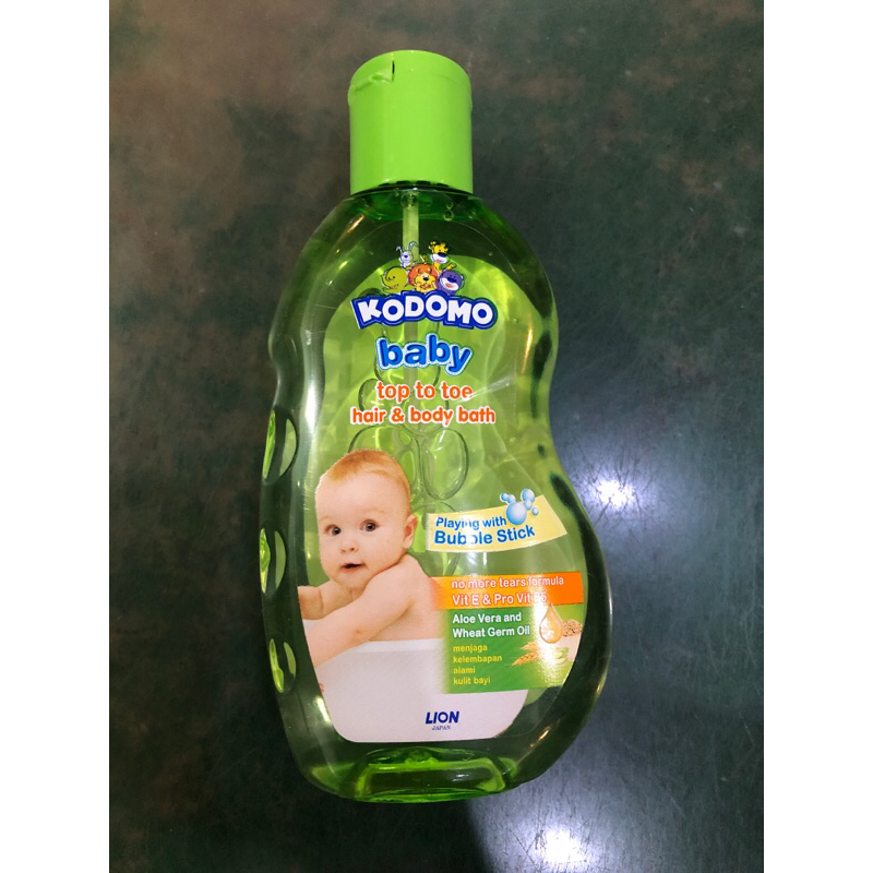 KODOMO Baby Top to Toe Botol 200 ml