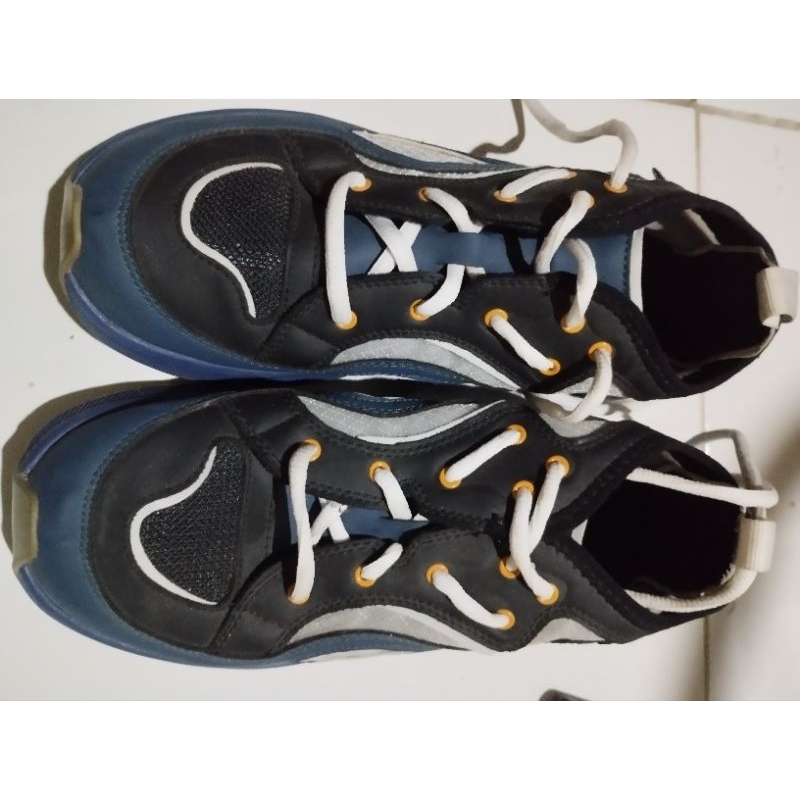 Sepatu Sport AOKANG ORIGINAL preloved