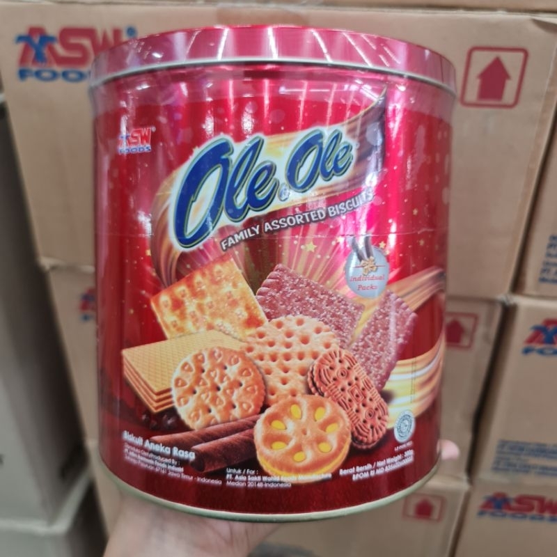 

Biskuit Ole Ole Kaleng 300g/ Biskuit Kaleng Ole Ole