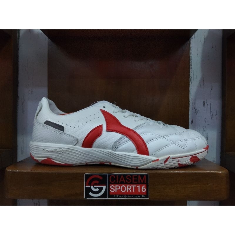 Sepatu Futsal Ortuseight Jogosala Revolt