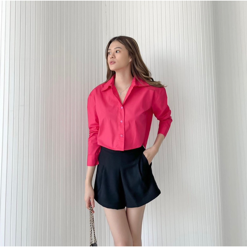 POPLIN CROP TOP WITH OPEN BACK LONGSLEEVE - TOP BLOUSE PREMIUM KOREA - OUTFIT KANTORAN KOREA MEWAH - BAJU KEMEJA PESTA - ATASAN TANGAN PANJANG WANITA - ATASAN UNTUK KONDANGAN - ATASAN CASUAL - HADIAH / KADO ULTAH CEWEK