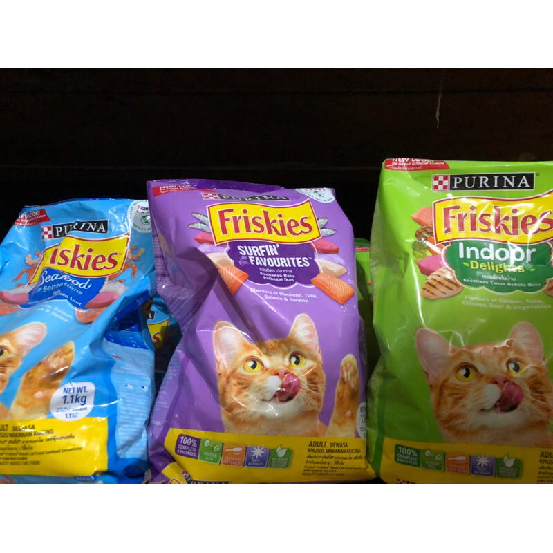 FRISKIES 1.1 Kg Dry Cat Food Purina