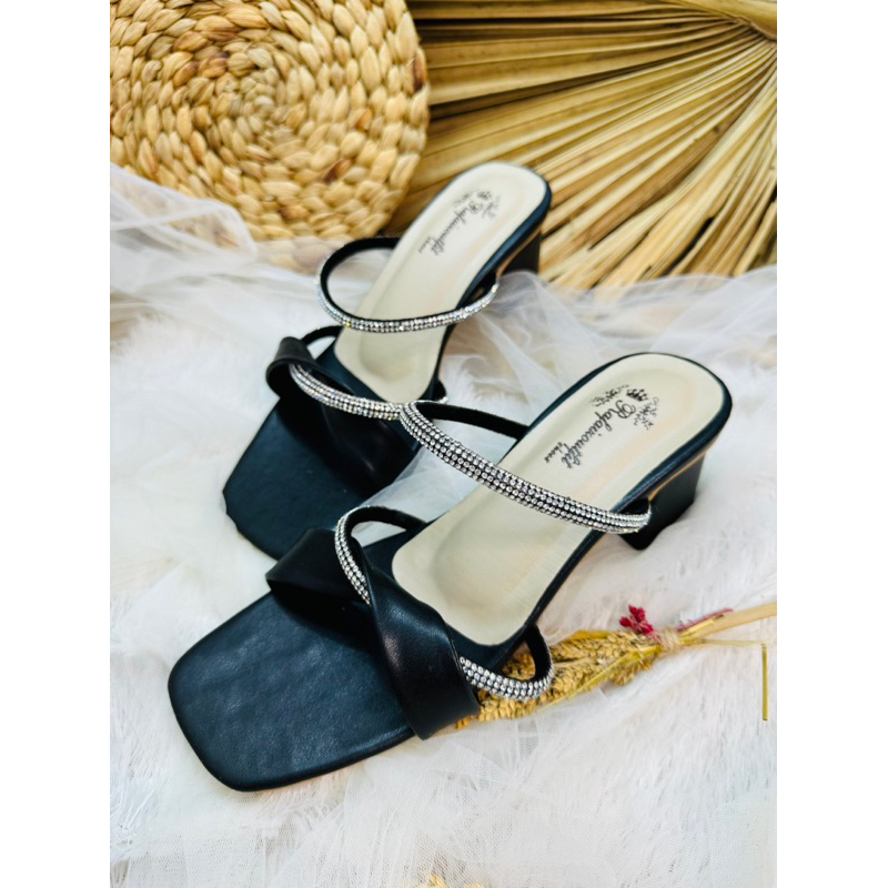 sandal wanita mindie putih hitam 5cm tahu