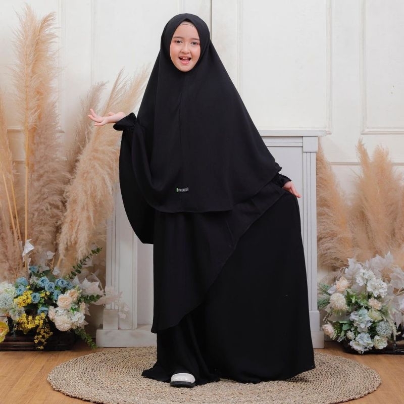 Gamis Rayya Series 2 by Luthfia Kids - Hitam