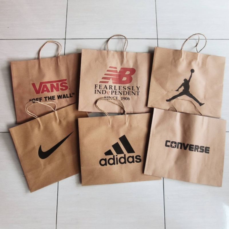 Paperbag vans converse