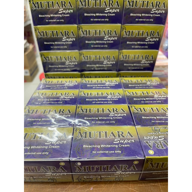 krim MUTIARA SUPER SET UNGU. krim set pencerah wajah (siang dan malam) . TERLARIS DAN TERMURAH .Harg