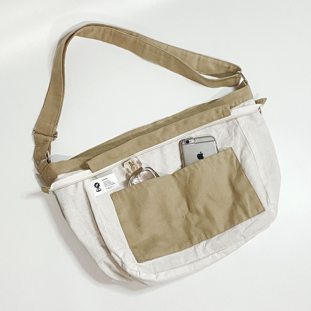 Gawan Sling Bag Cream | Messenger Bag