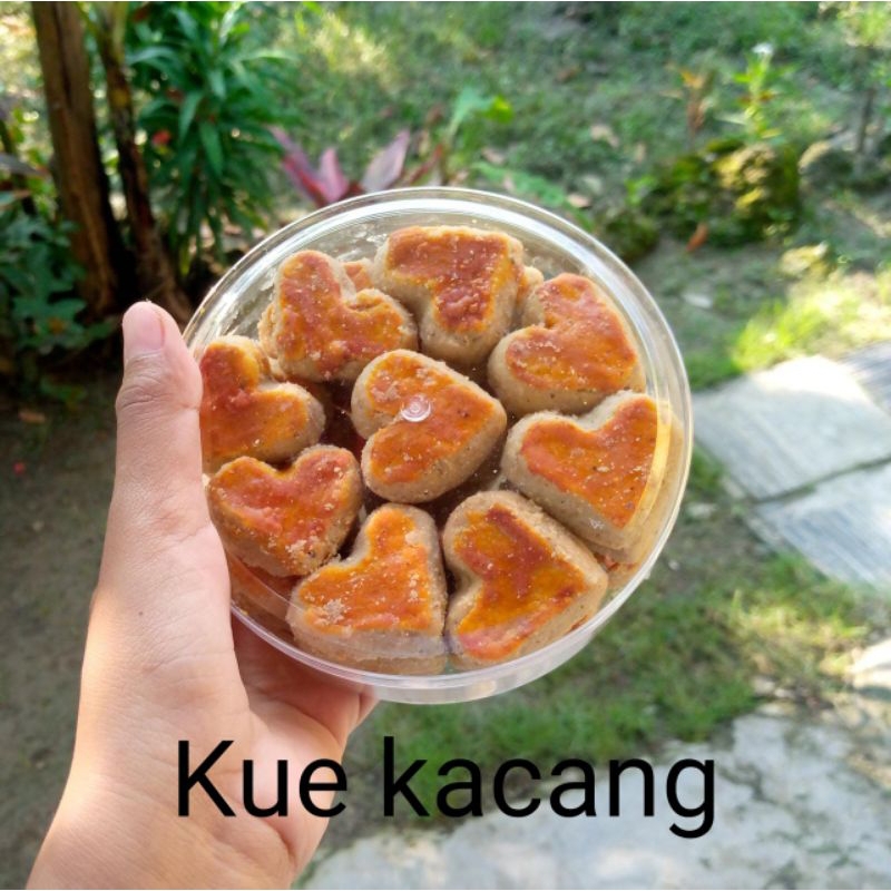 

Kue Kacang