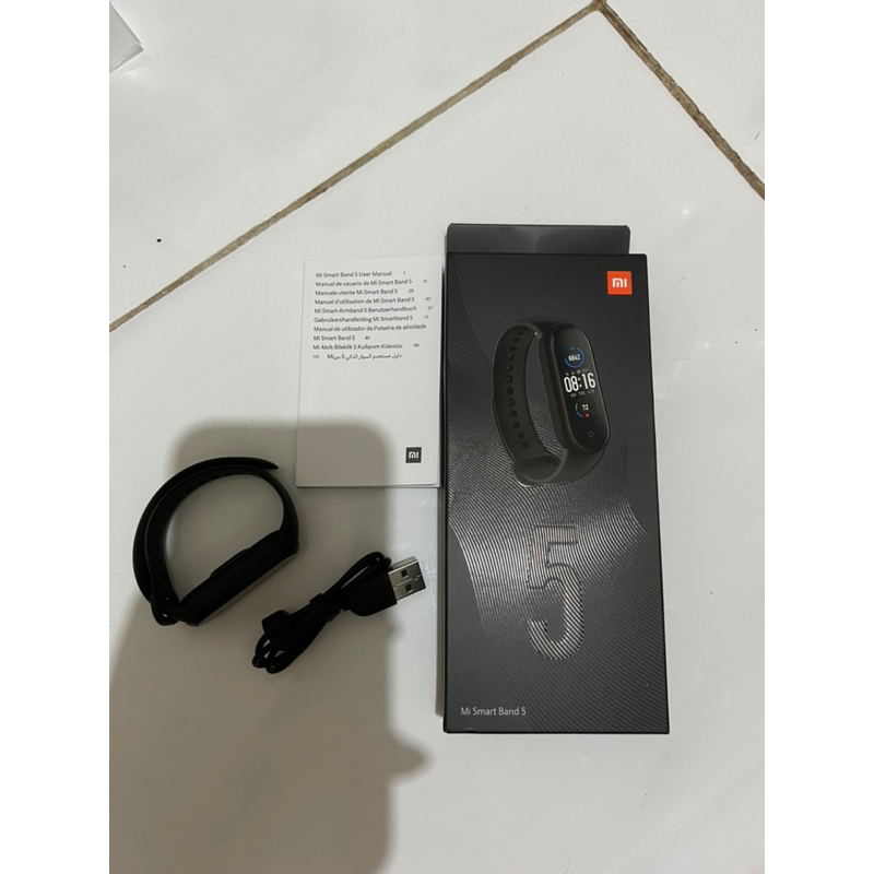 [SECOND] Xiaomi Mi Smart Band 5 Pemantau Aktifitas dan Berenang Tahan Air 50m, 11 Mode Olahraga