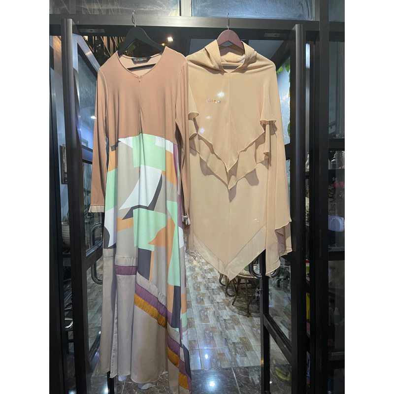 Dress set Sisesa Preloved