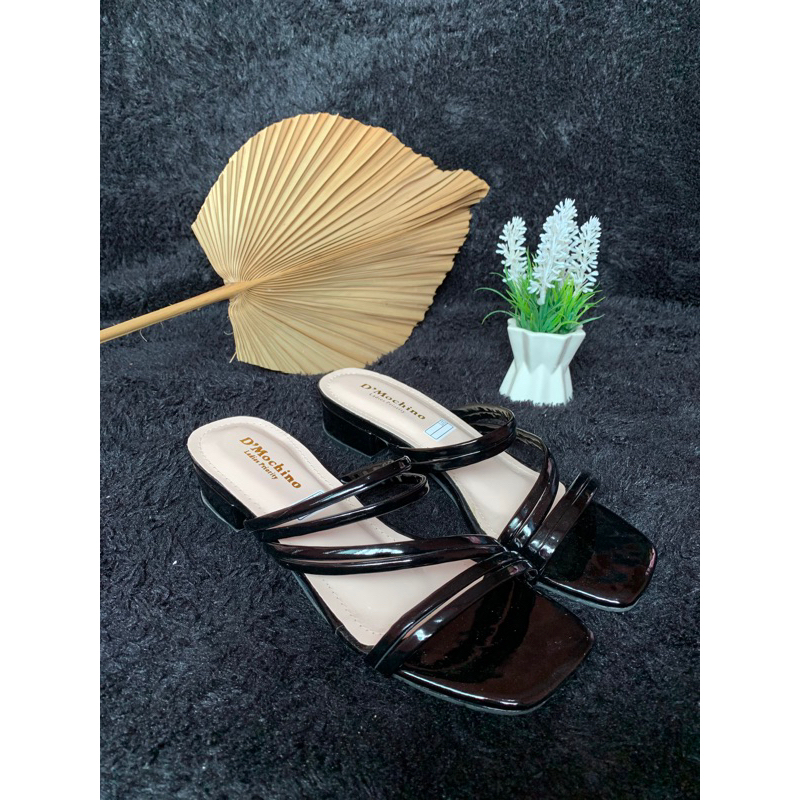 SANDAL HEELS PEREMPUAN D'MOCHINO TALI SILANG SANDAL HEELS DERNGAN HAK RENDAH YANG ELEGAN AW-30