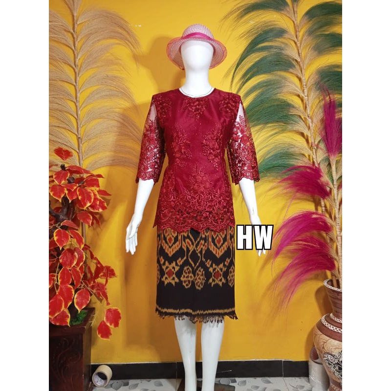 STELAN  ATASAN BROKAT MERAH MAROON