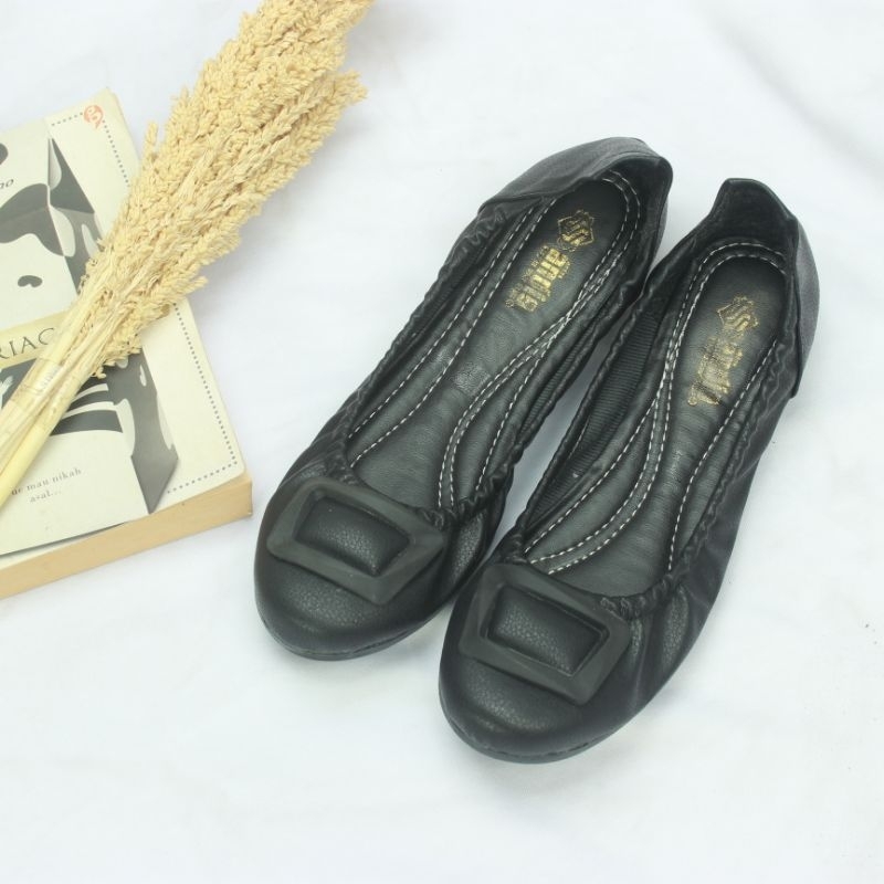 Sepatu Flatshoes Wanita Flat Shoes Sol Karet Roll AN09