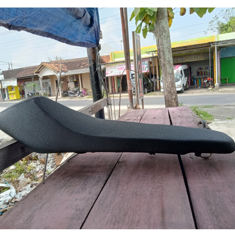 Jok revo fi kulit jeruk roadrace-Jok honda revo fi roadrace-Jok motor revo fi-Jok Roadrace revo fi k