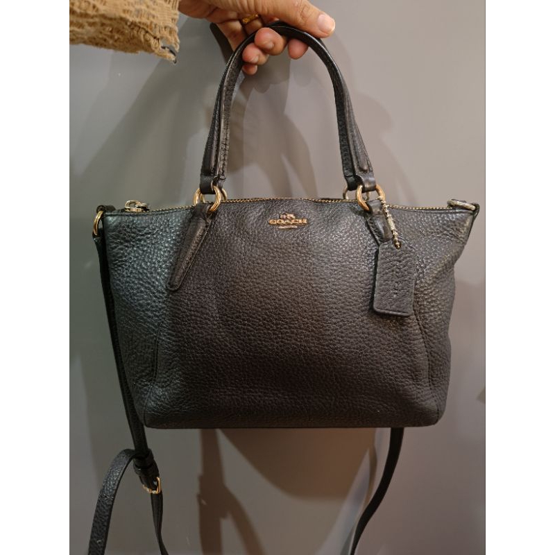Preloved coach mini kelsey black authentic original second