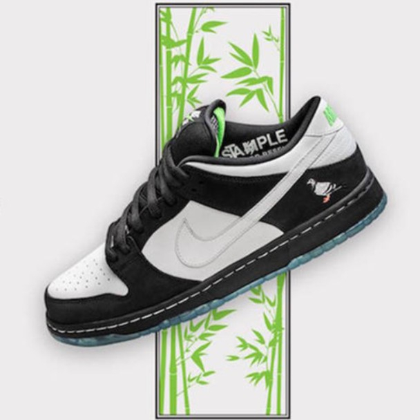 SB DUNK LOW PIGEON PANDA JEFF STAPLE BV1310-013